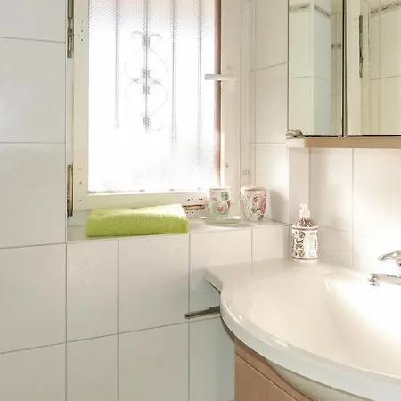 Ferienhaus Awesome In *